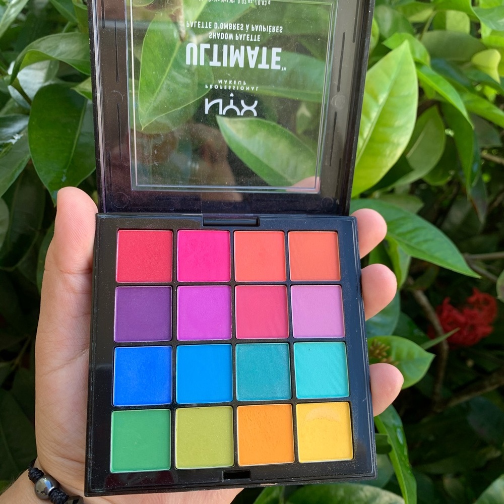 Nyx Ultimate Eyeshadow Pallete
